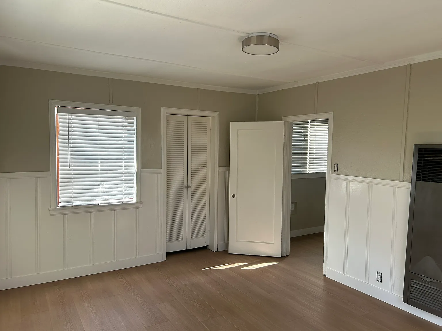 1 bed, 700 sqft, $2,150 — Photo 3