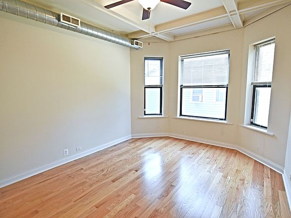 5th image of 710-716 W Buckingham Pl #714-1W