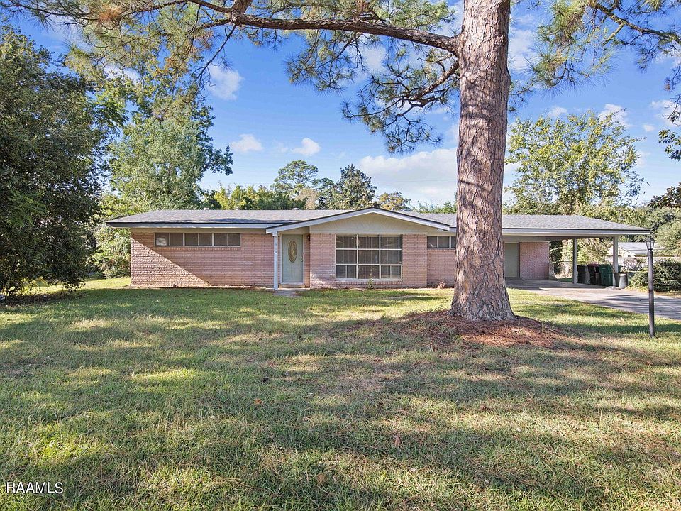 1st image of 310 Karen Dr