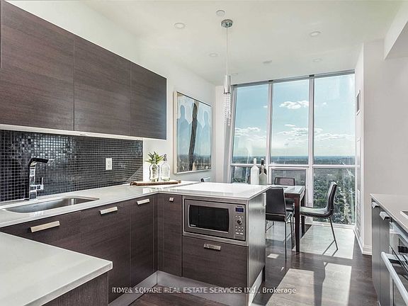 2nd image of 11 Bogert Ave #3305