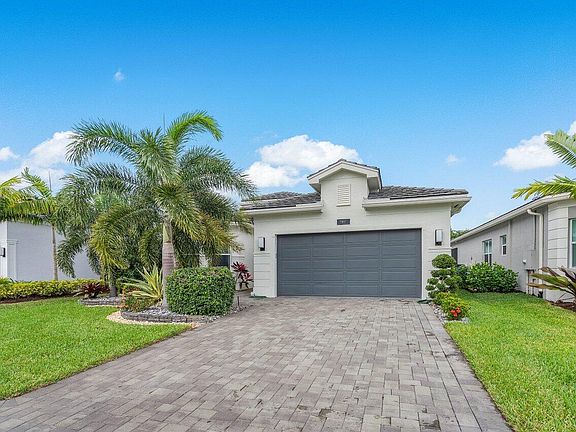 3rd image of 7897 Wildflower Shores Drive