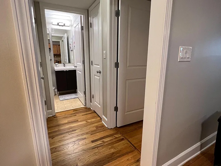 48 Peachtree Ave #416 — Photo 14