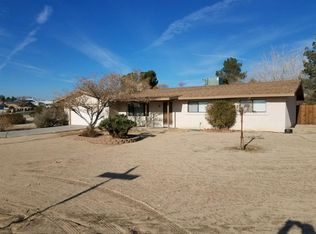 18531 Symeron Rd, Apple Valley, CA 92307