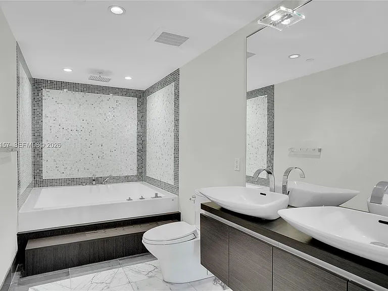 200 Biscayne Boulevard Way #503 — Photo 16