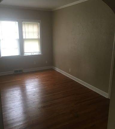 3rd image of 2338 15th Ave
