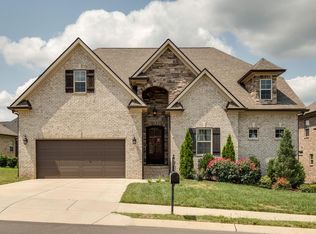 1003 Elkhorn Ct, Spring Hill, TN 37174