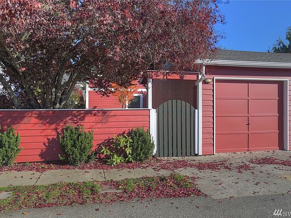 2nd image of 19620 2nd Ave NE