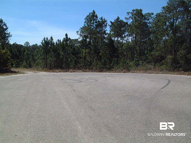 2nd image of 7 Canal Square Ln