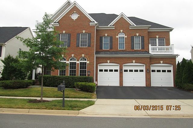 1st image of 43696 Red House Dr