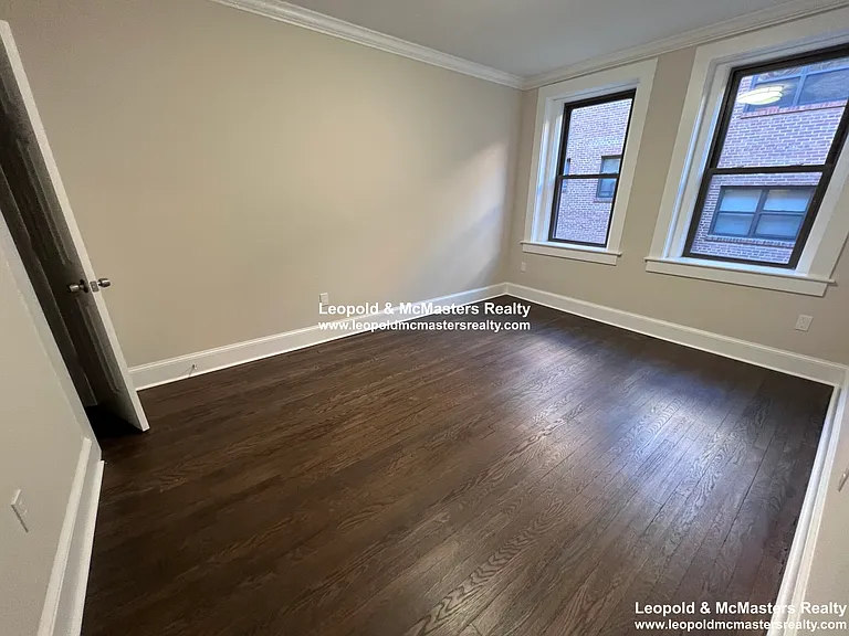 50 Longwood Ave #1 — Photo 5