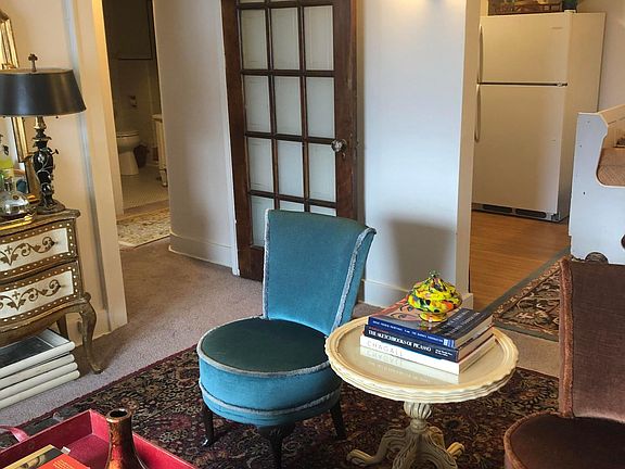 Living Room, View 2