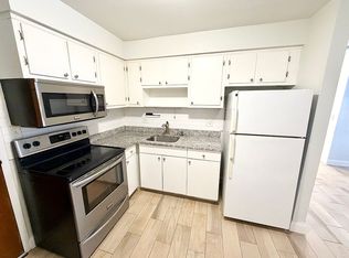 81B Briarwood Ln, Branford, CT 06405