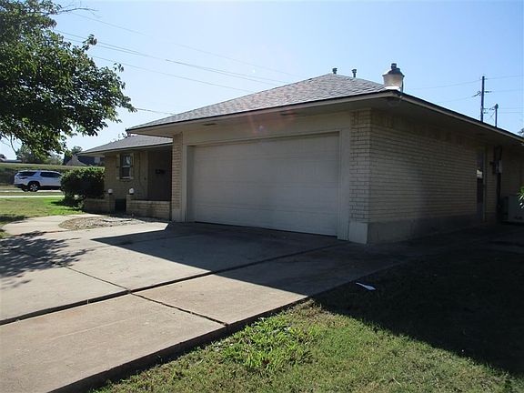 2nd image of 3802 NW Meadowbrook Dr