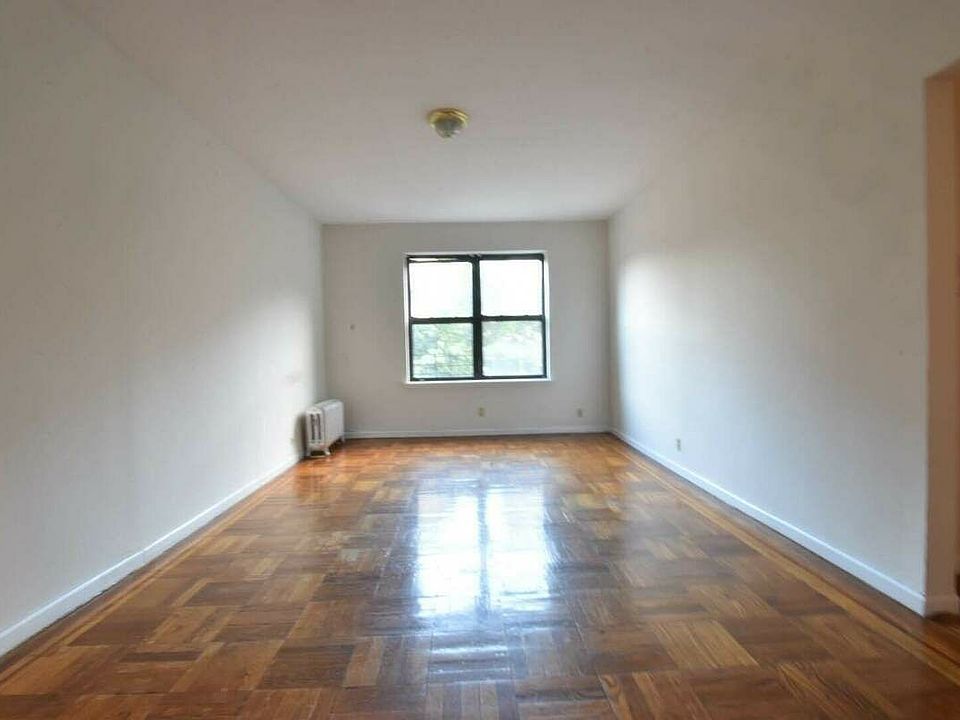 1st image of 56 Bennett Ave APT 4C