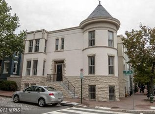 3301 P St NW, Washington, DC 20007