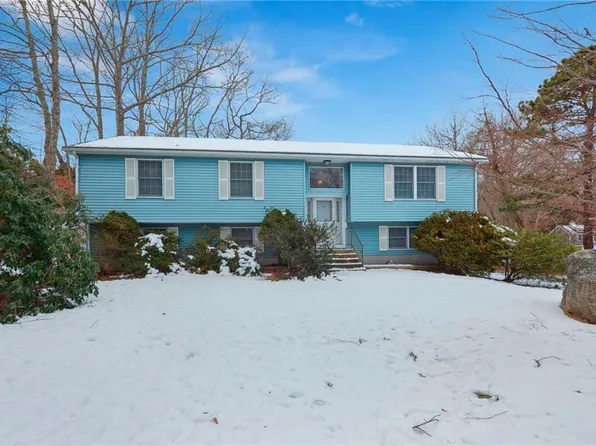 150 Winnapaug Rd, Westerly, RI 02891