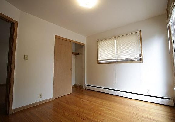 5th image of 1851 N Oakland Ave #1-01