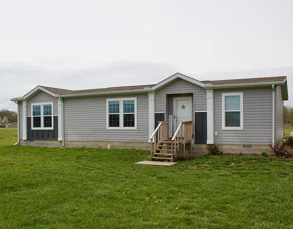 2631 Little Creek Rd photo 1