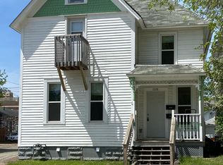 1228 Oxford Ave, Eau Claire, WI 54703