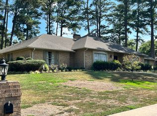 1103 Larkwood Trl, Henderson, TX 75654