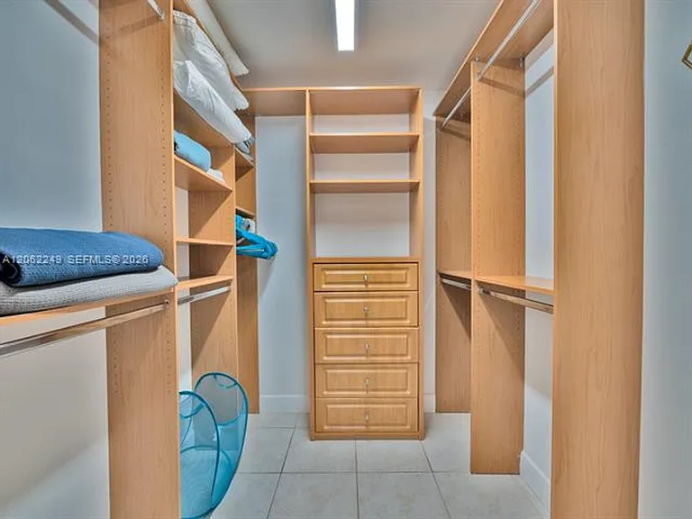 6917 Collins Avenue Cu #815 — Photo 13