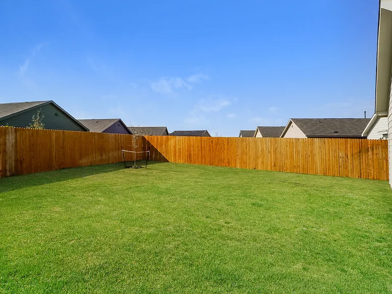 6434 Magee Run — Photo 15