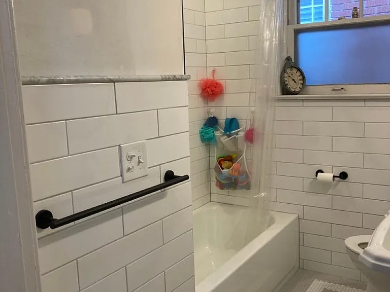124 Cannons Ln — Photo 12