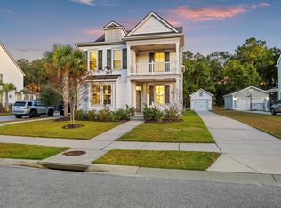 2220 Kemmerlin St, Johns Island, SC 29455
