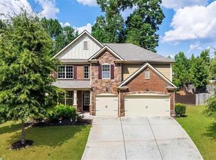 4279 Amberleaf Walk, Lilburn, GA 30047