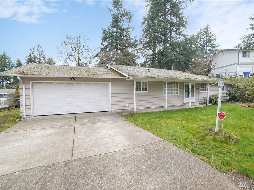 1st image of 436 Thunderbird Ct SE