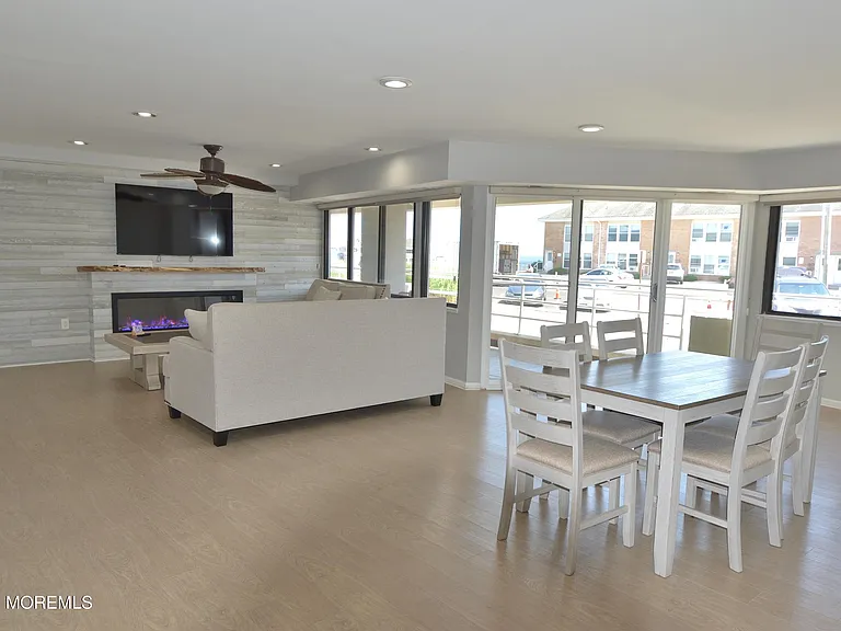 525 Ocean Blvd #106 — Photo 12