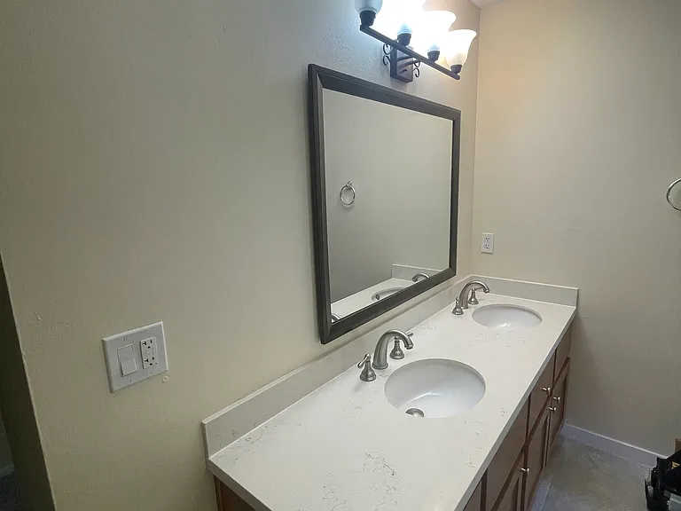 6425 Randall Ct — Photo 28