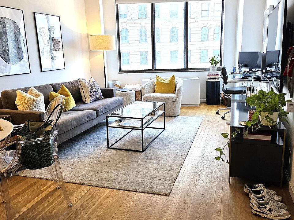 1st image of 5 E 22nd St APT 24G