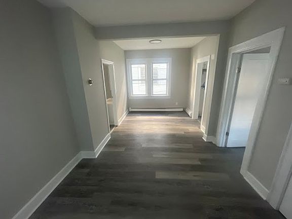 5th image of 124 2nd Ave APT B