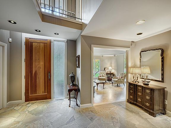 3rd image of 672 Ivy Falls Ct