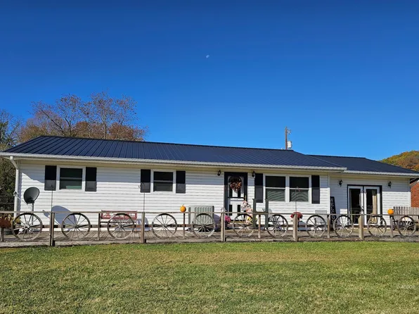154 Lincoln Pike, Gallipolis, OH 45631