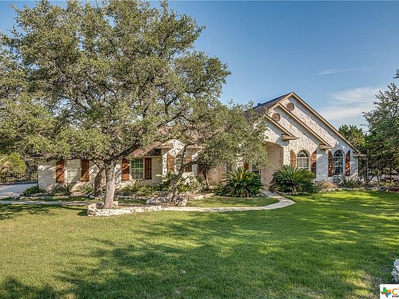 2nd image of 225 Northridge