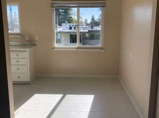 556 Prospect St APT 3, San Carlos, CA 94070