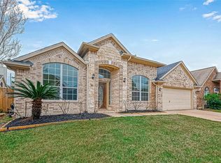 12412 Silent Creek Dr, Pearland, TX 77584