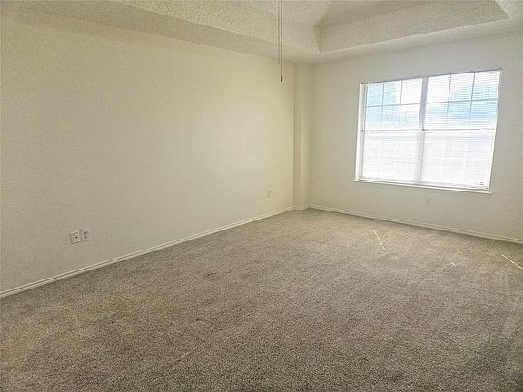 2nd image of 4625 Goldrock Dr #4625