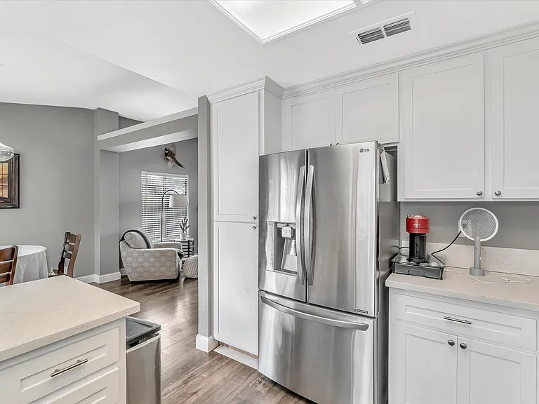 1060 Saint Andrews Dr — Photo 14