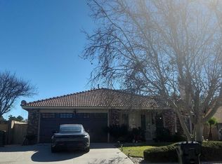 12609 Sunbird Ln, Victorville, CA 92392