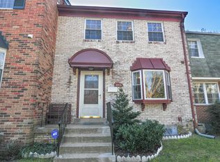 10435 Courthouse Dr, Fairfax, VA 22030