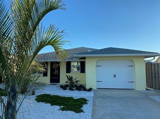 227 Robinson Rd, New Smyrna Beach, FL 32169