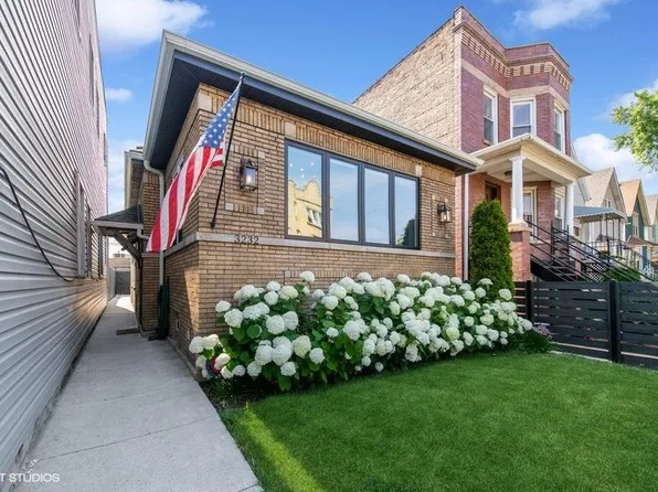3232 N Troy St, Chicago, IL 60618
