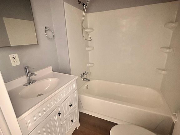 2nd image of 1711 Macomber St #1