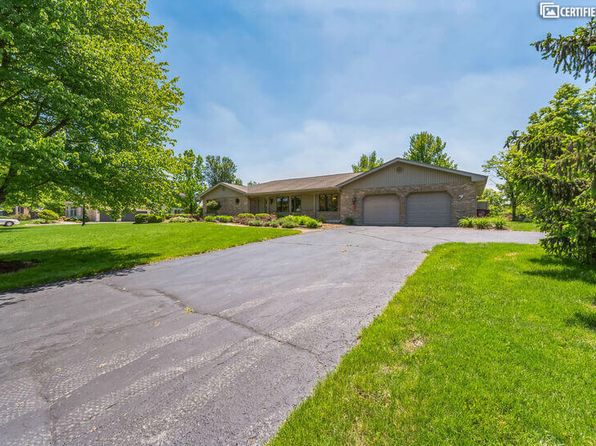 2608 Walter Dr, New Lenox, IL 60451