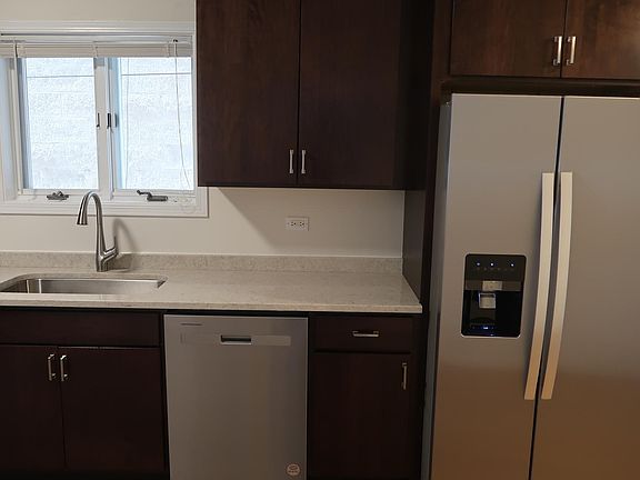 4th image of 1465 W Cortez St APT 1S