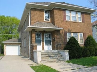 1185 N McKinley Rd, Lake Forest, IL, 60045