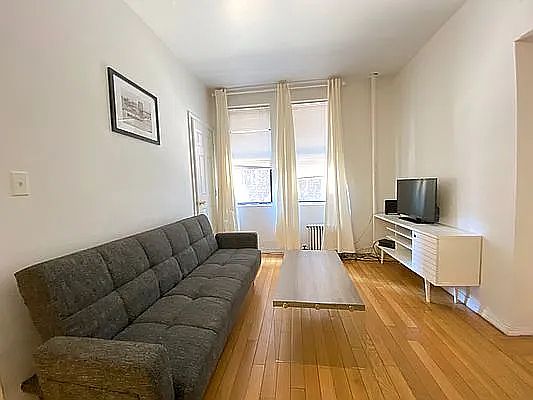 1st image of 1875 Lexington Ave #2E